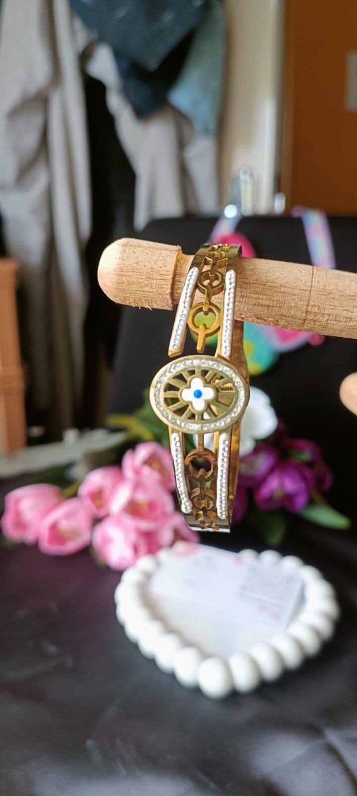 Evil eya with Swarovski crystal stone kada