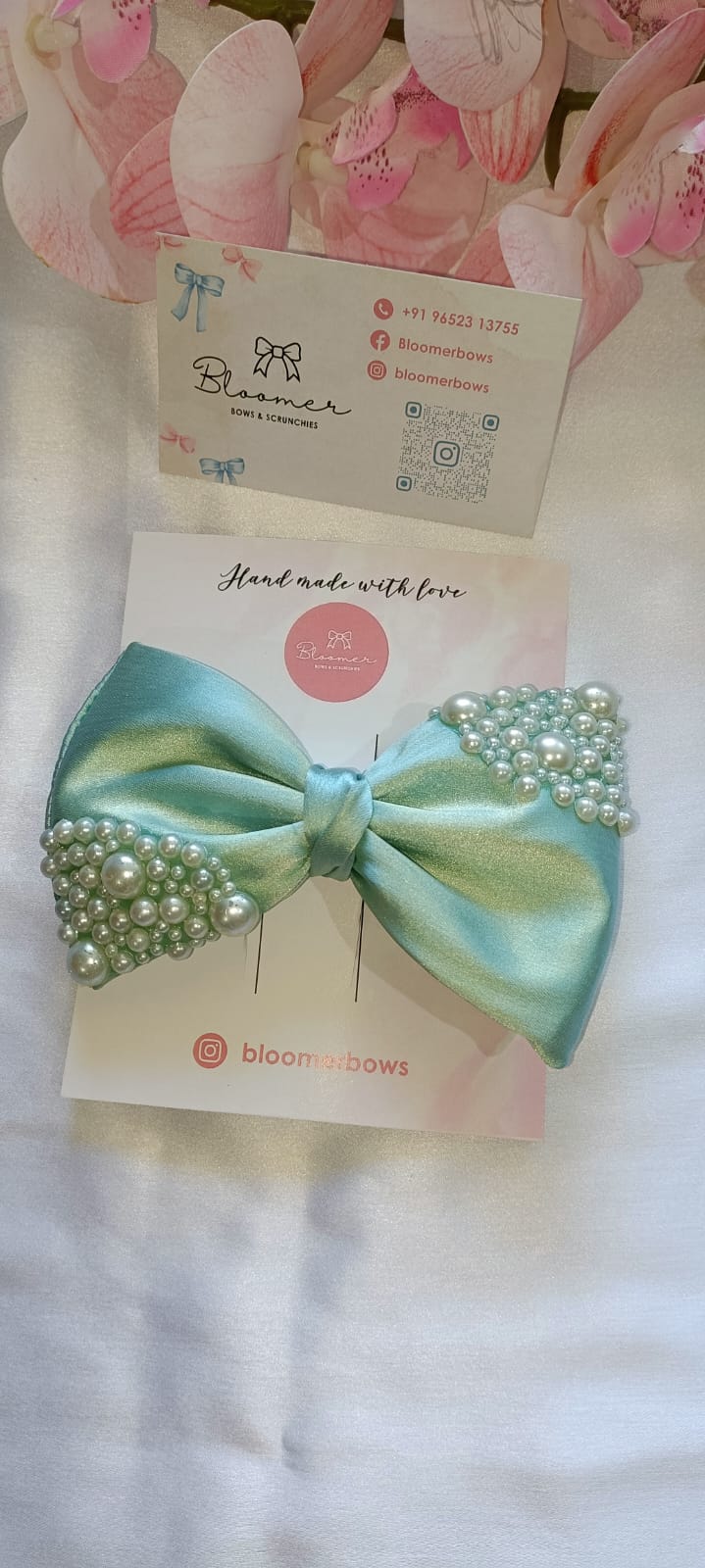 Princess pearl bow Pista green