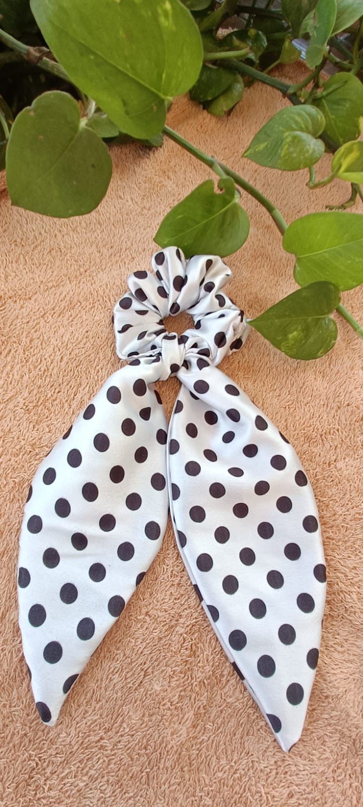 Polka Dot long tail scrunchy