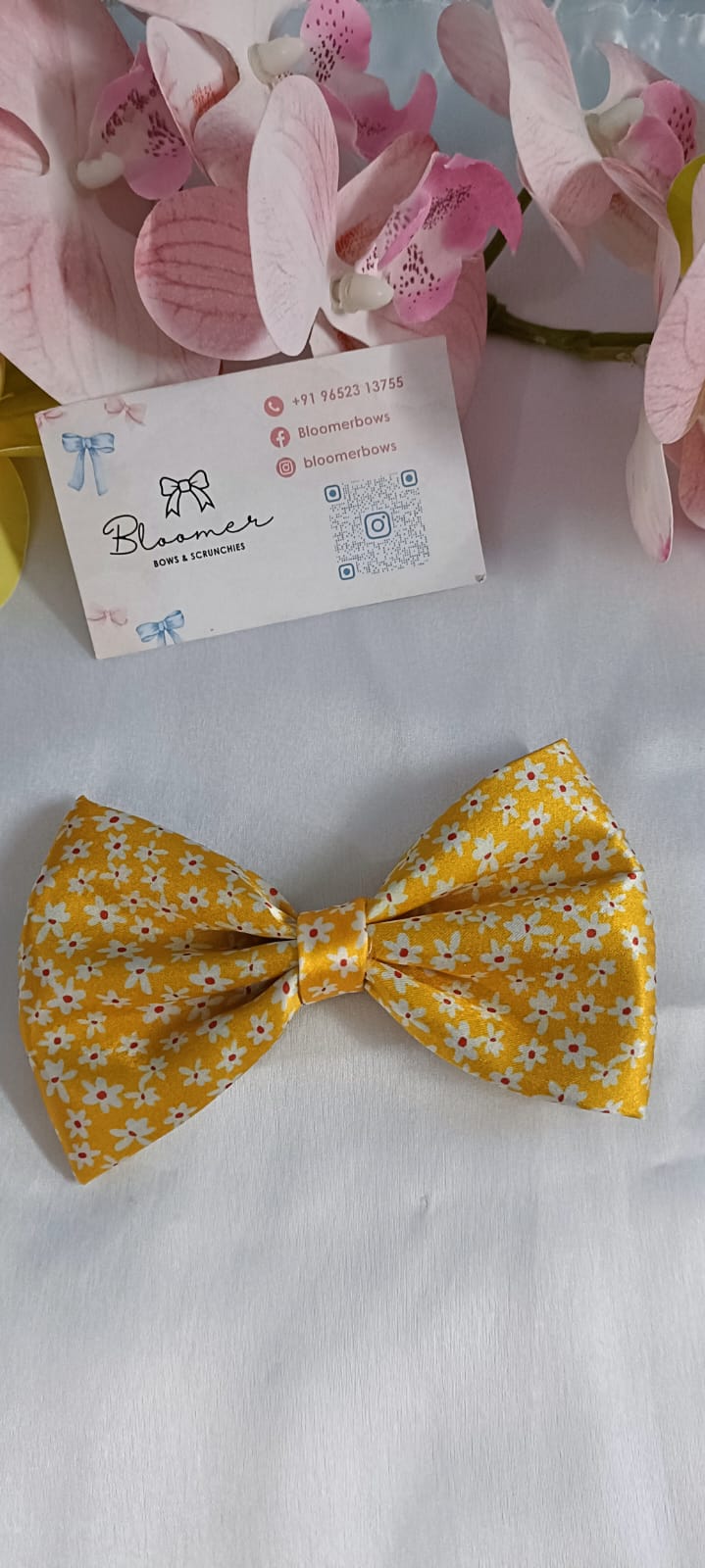 Yellow floral bow