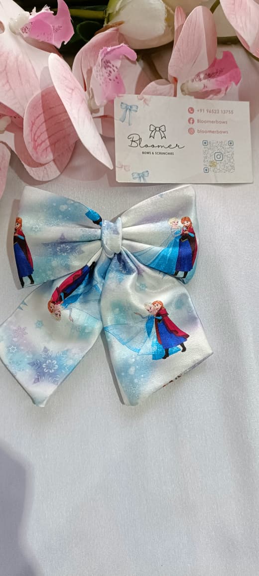 Elsa ana pigtail bow