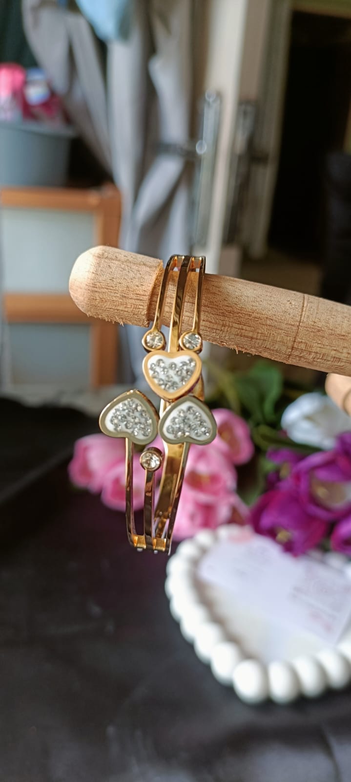 White Little hearts with Swarovski crystal stone kada
