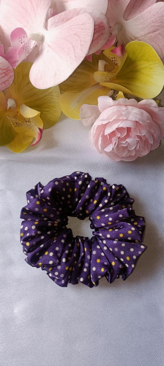 Purple dots printed scrunchy