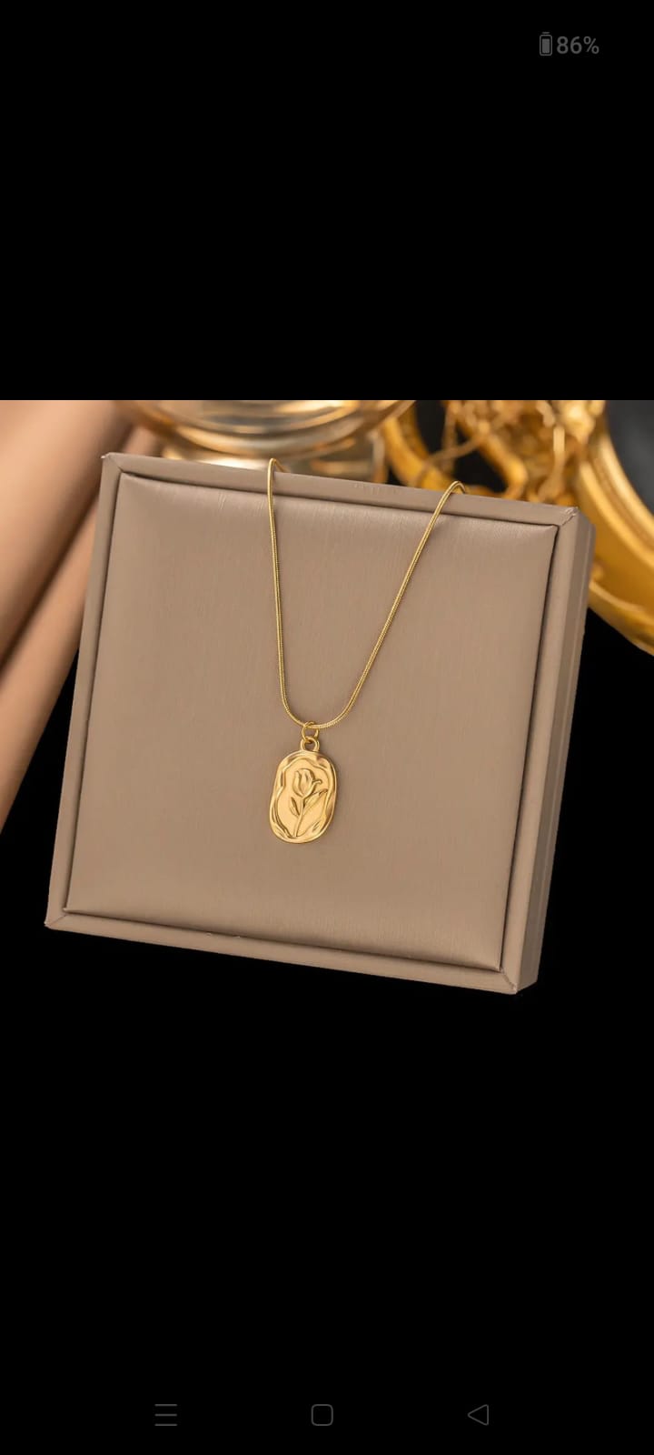 Gold rose neck chain