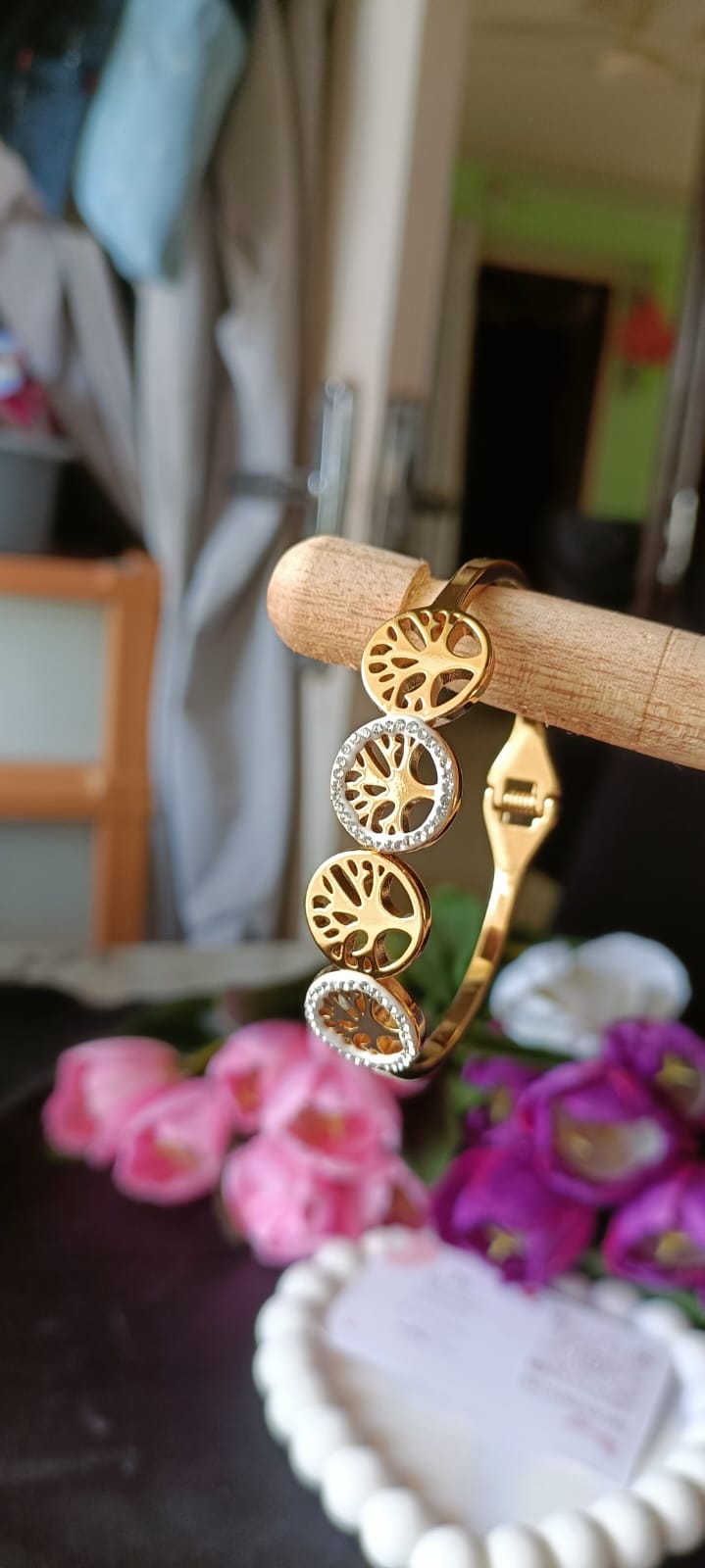 Stylish tree theme with Swarovski stone kada
