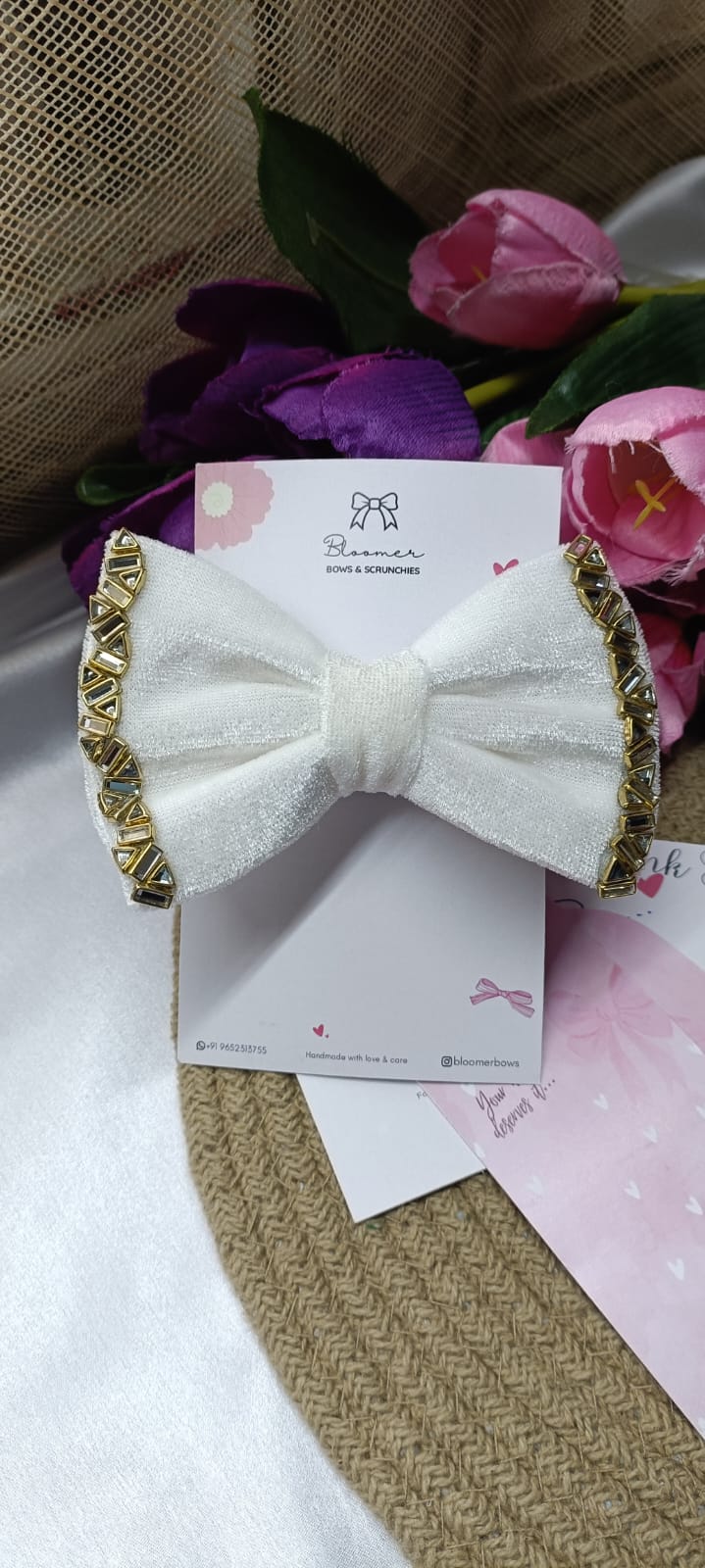 White cream Embellished bow