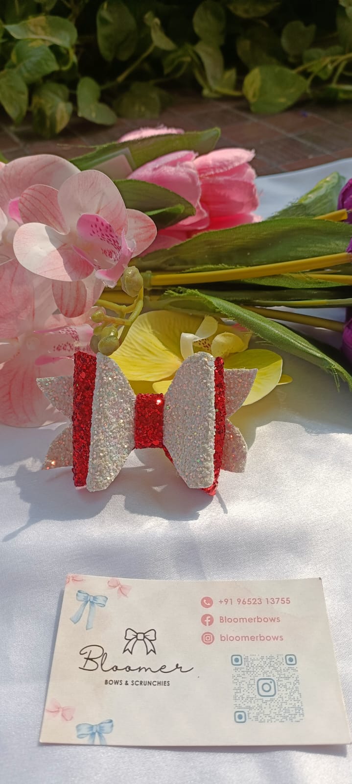 Red & white Glitter bow