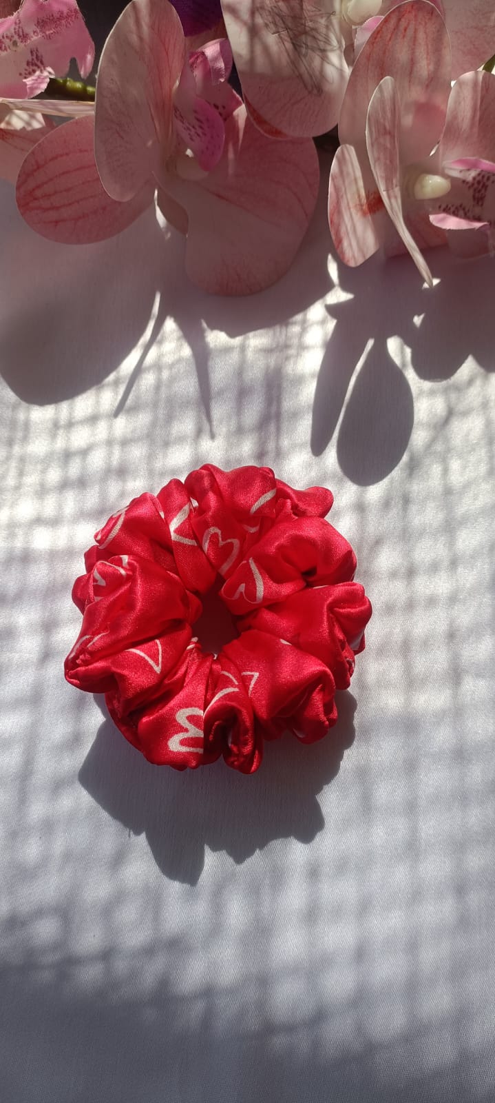 Red heart printed scrunchie