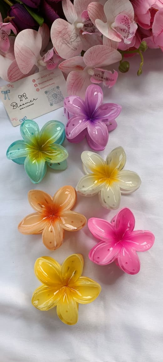 Big flower claw each