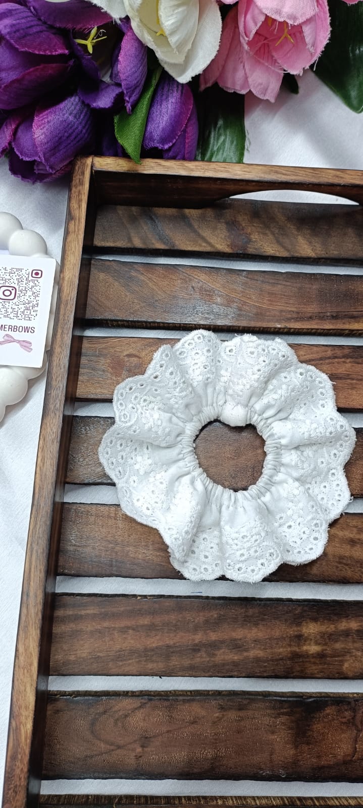 Hakoba cotton lace scrunchy